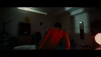 play Agathe rousselle dans ce film grand public français titane. nudité frontale complète et sexe lesbien représenté. elle est souvent montrée seins nus ou nue au fur et à mesure que le film progresse.
