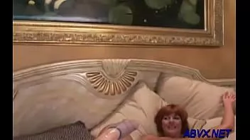 Reproducir Perfección desenfrenada a la que le gusta su juguete sexual