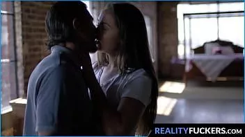 Reproducir Realityfuckers.com por favor papá quédate una noche más || sabio de nicole, tommy gunn