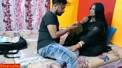 play Permainan Dildo dan Penis NRI Bhabhi India Panas: Seks Hindi Intens dengan Audio Jernih