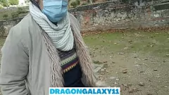 play गर्म शौकिया श्यामला के साथ आउटडोर सार्वजनिक blowjob