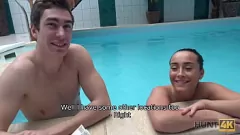 Играть ОХОТА4К. Юная брюнетка делает минет в спа за деньги: приключение куколда от первого лица