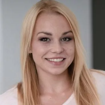 Bintang porno Rebeka Black