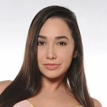 Porno Yıldızı Karlee Grey